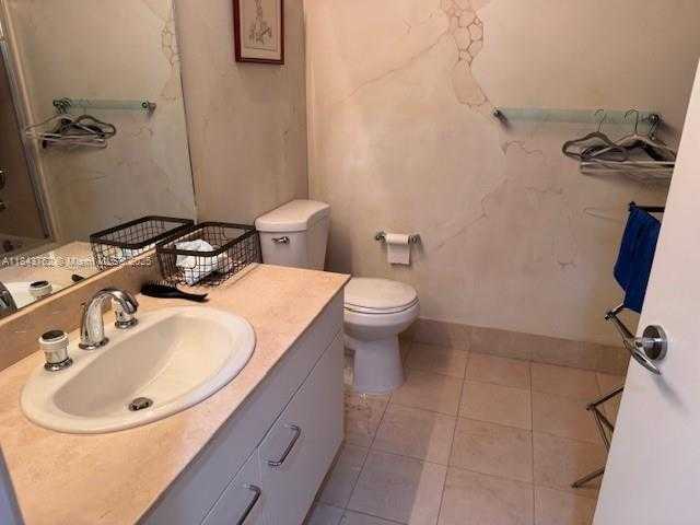 Small Image of 21150 POINT PL #406, Aventura Number 17