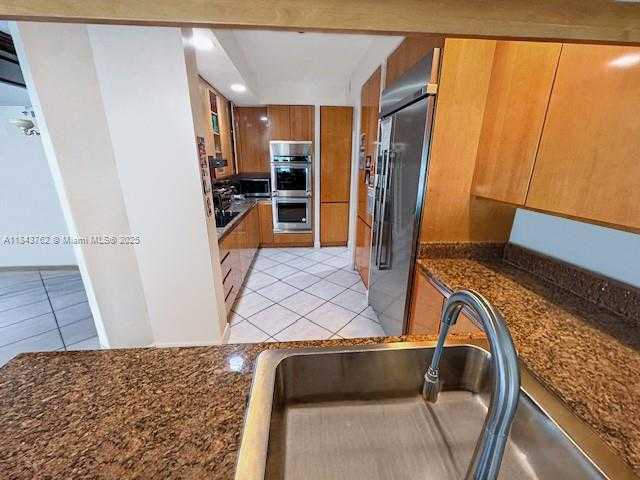 Small Image of 21150 POINT PL #406, Aventura Number 6
