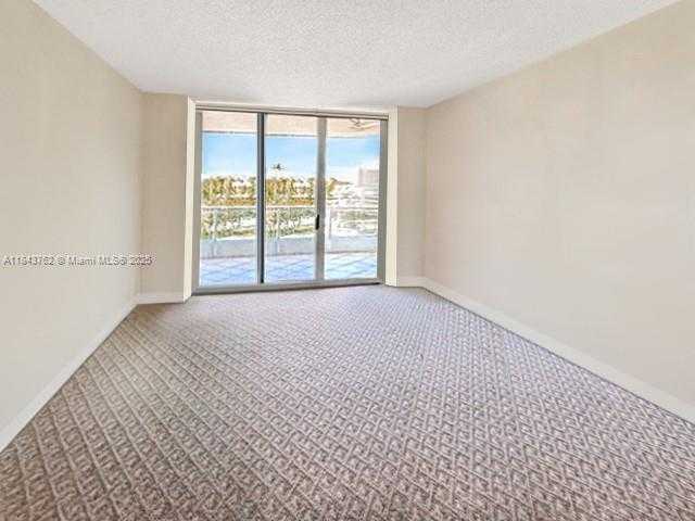 Small Image of 21150 POINT PL #406, Aventura Number 8