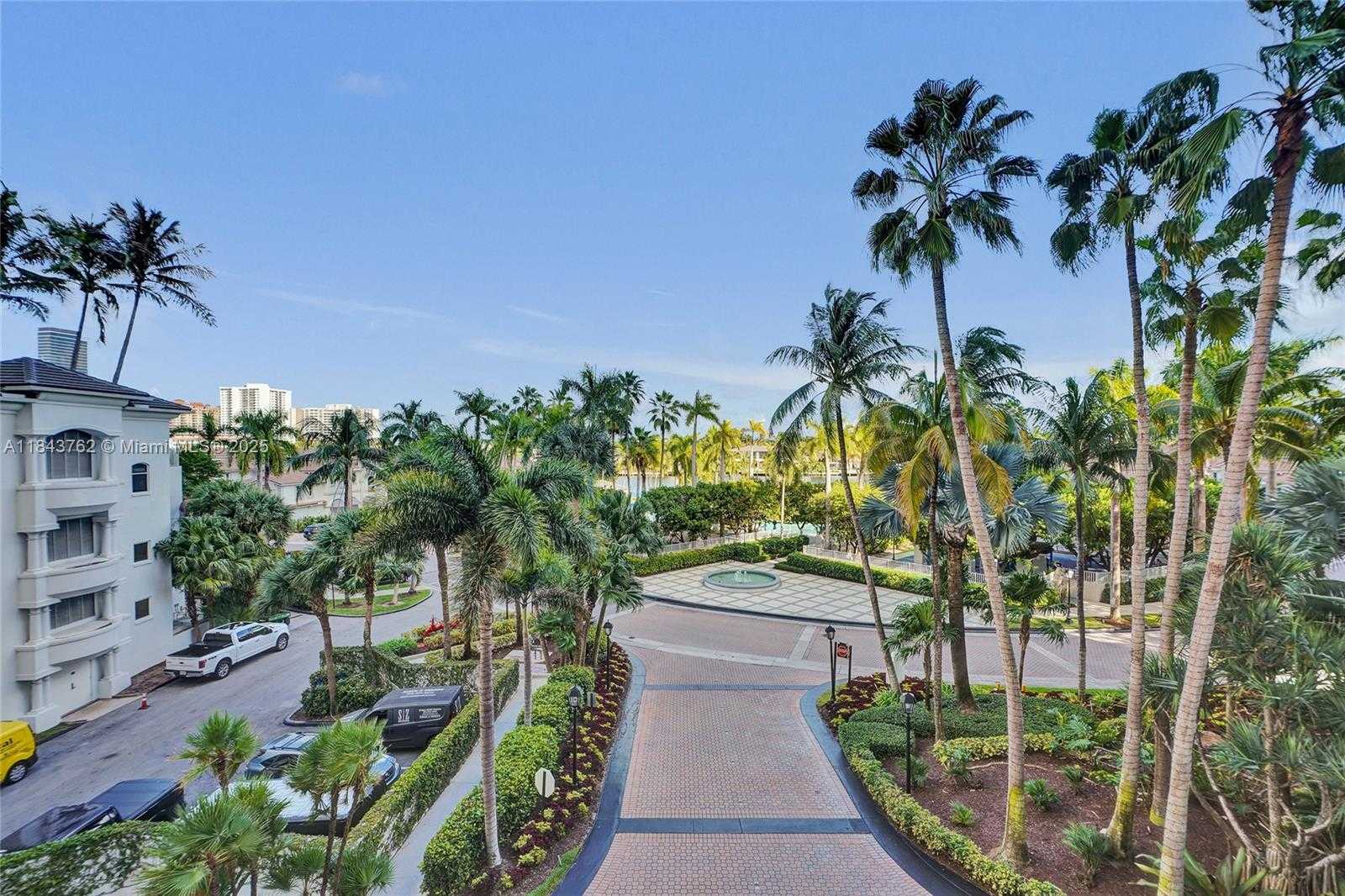 Small Image of 21150 POINT PL #406, Aventura Number 81