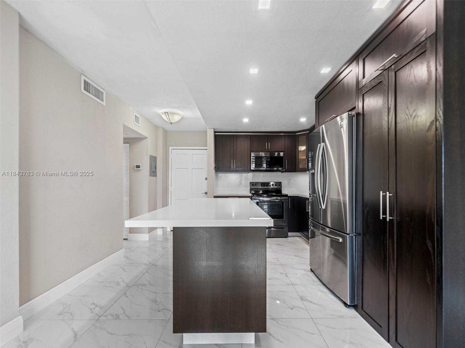 Small Image of 1800 NORTH WEST 24 AVE #1019, Miami Number 13