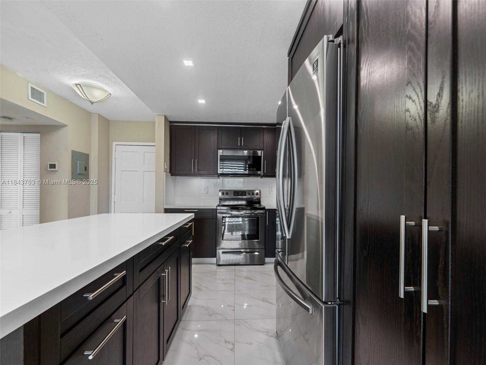 Small Image of 1800 NORTH WEST 24 AVE #1019, Miami Number 16