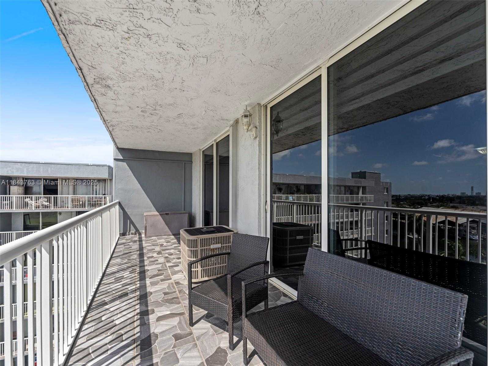 Small Image of 1800 NORTH WEST 24 AVE #1019, Miami Number 22