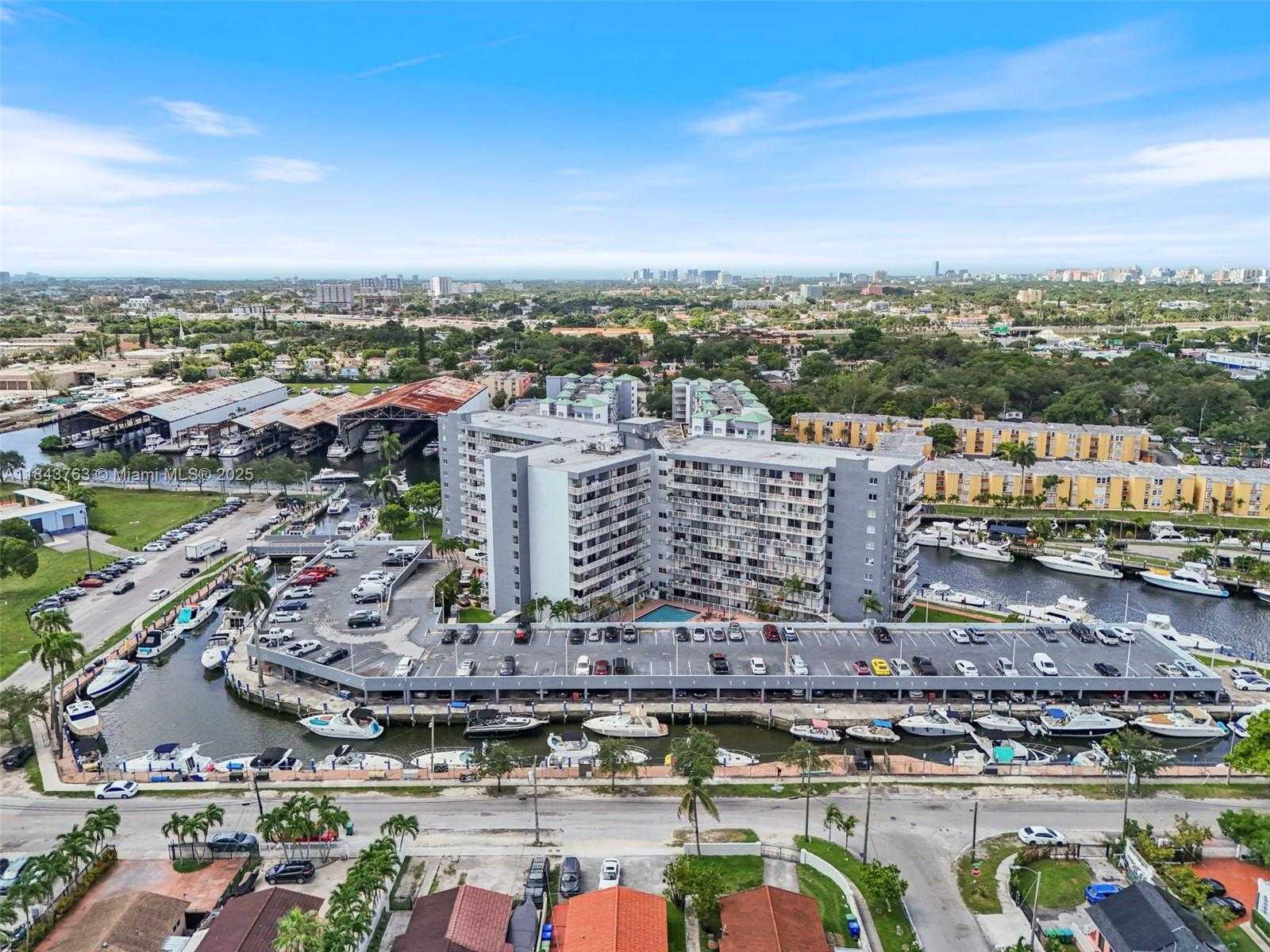 Small Image of 1800 NORTH WEST 24 AVE #1019, Miami Number 28