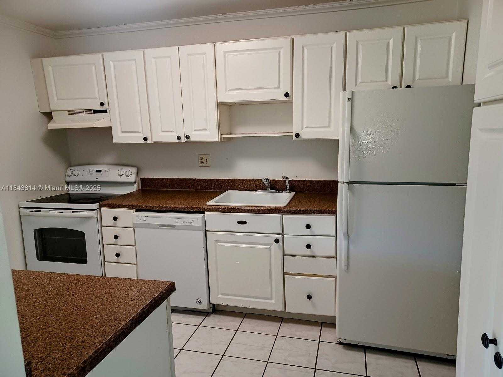 Small Image of 6930 NORTH WEST 31 AVE #., Fort Lauderdale Number 2