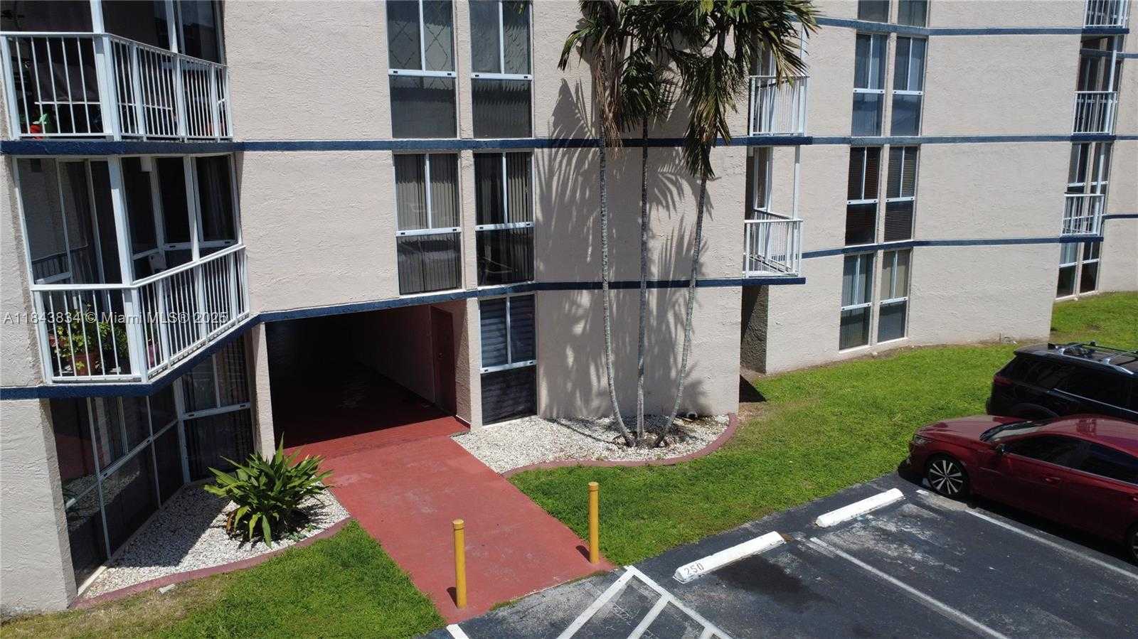 Small Image of 7075 NORTH WEST 186TH ST #C101, Hialeah Number 2
