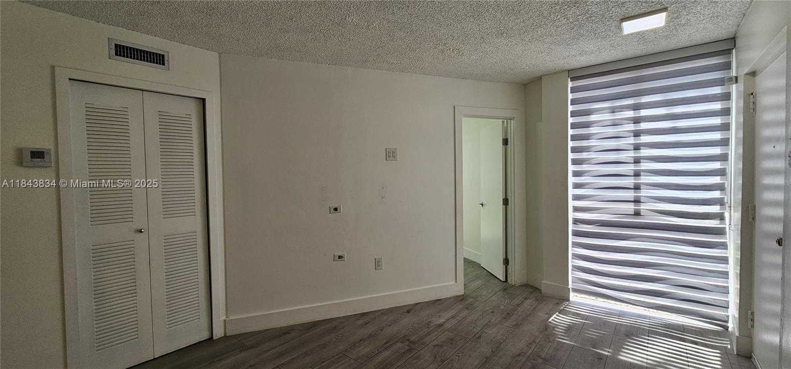 Small Image of 7075 NORTH WEST 186TH ST #C101, Hialeah Number 9