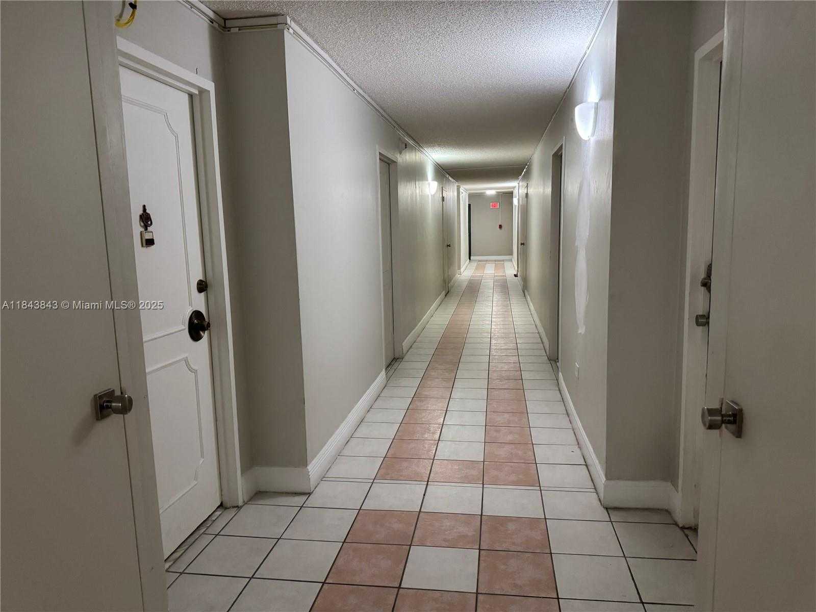 Small Image of 7135 COLLINS AVE #1203, Miami Beach Number 2