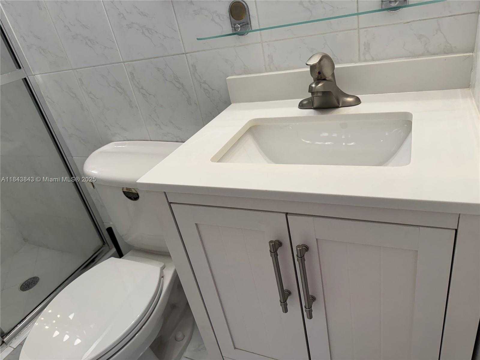Small Image of 7135 COLLINS AVE #1203, Miami Beach Number 21