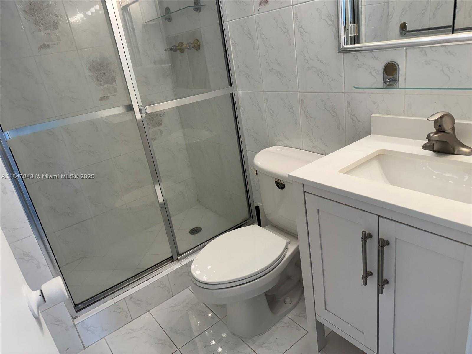 Small Image of 7135 COLLINS AVE #1203, Miami Beach Number 24