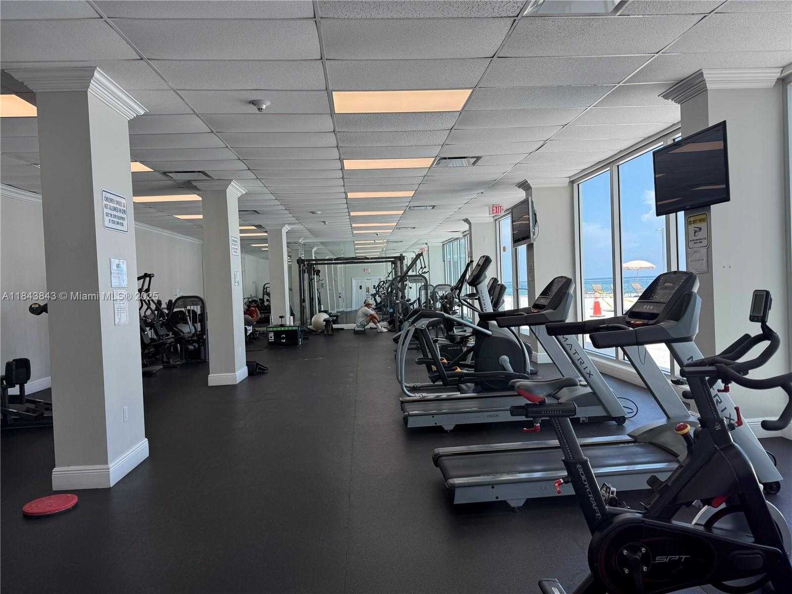 Small Image of 7135 COLLINS AVE #1203, Miami Beach Number 35