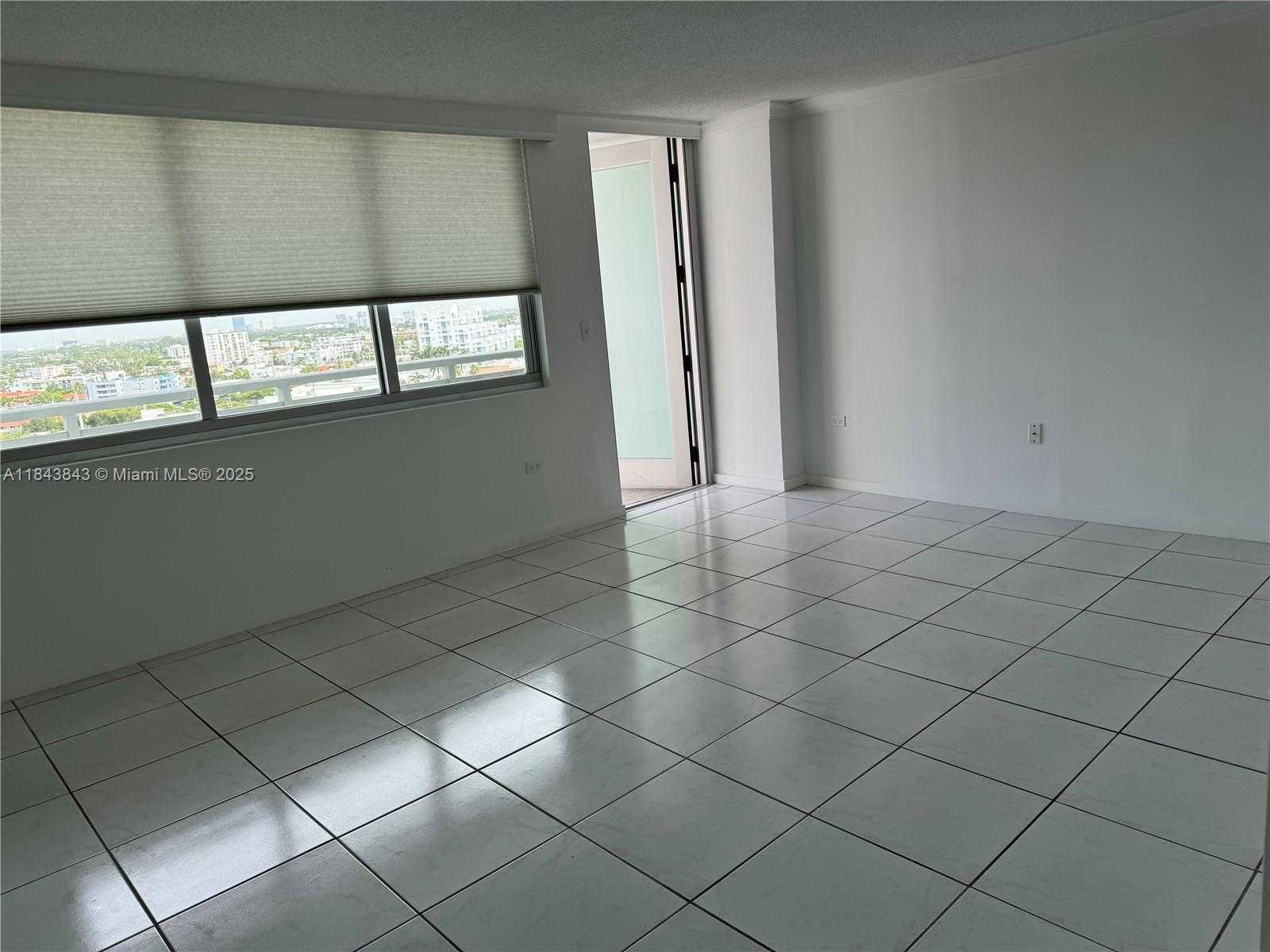 Small Image of 7135 COLLINS AVE #1203, Miami Beach Number 8