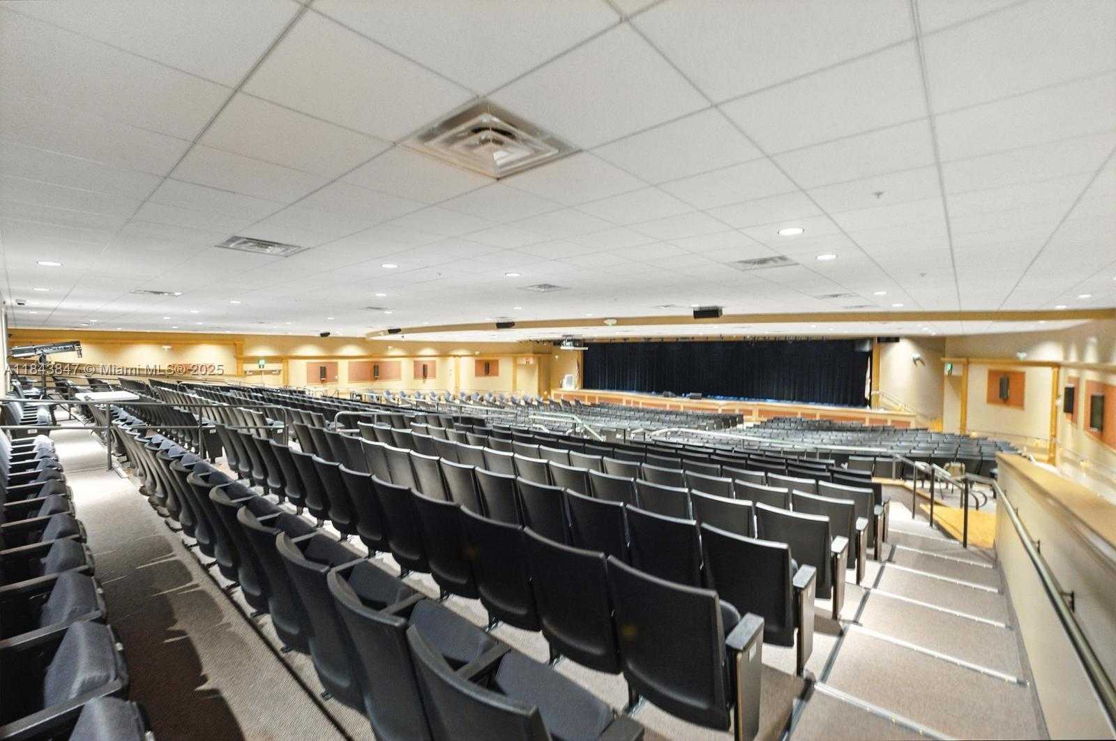 Small Image of 61 SOMERSET C #61, West Palm Beach Number 21