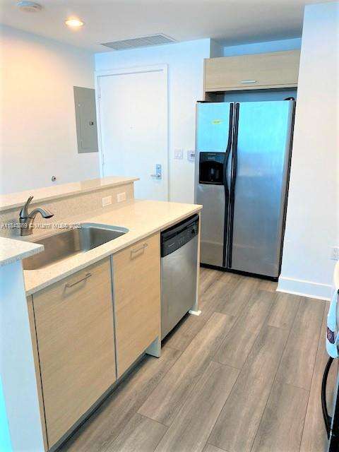 Small Image of 350 NORTH EAST 24TH ST #1007, Miami Number 7