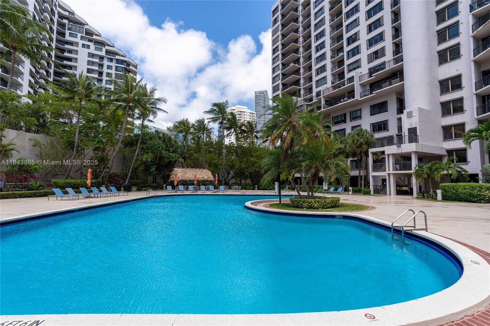 Small Image of 540 BRICKELL KEY DR #202, Miami Number 18