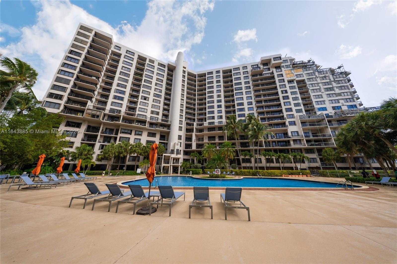 Small Image of 540 BRICKELL KEY DR #202, Miami Number 20