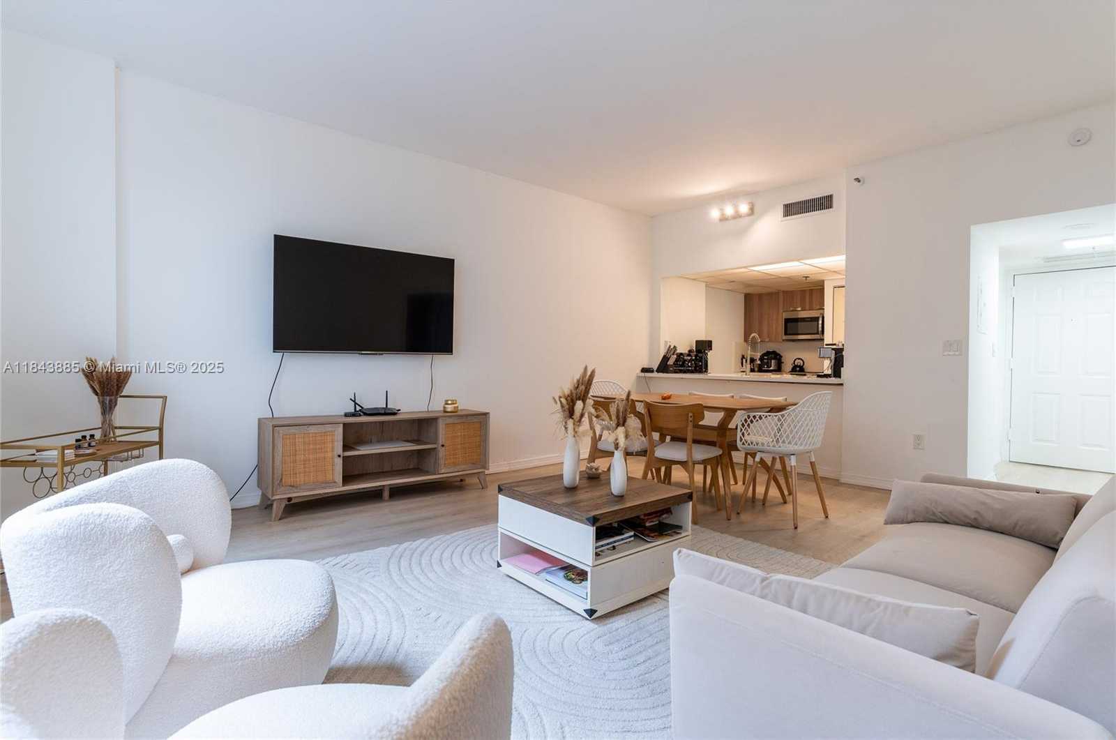 Small Image of 540 BRICKELL KEY DR #202, Miami Number 46