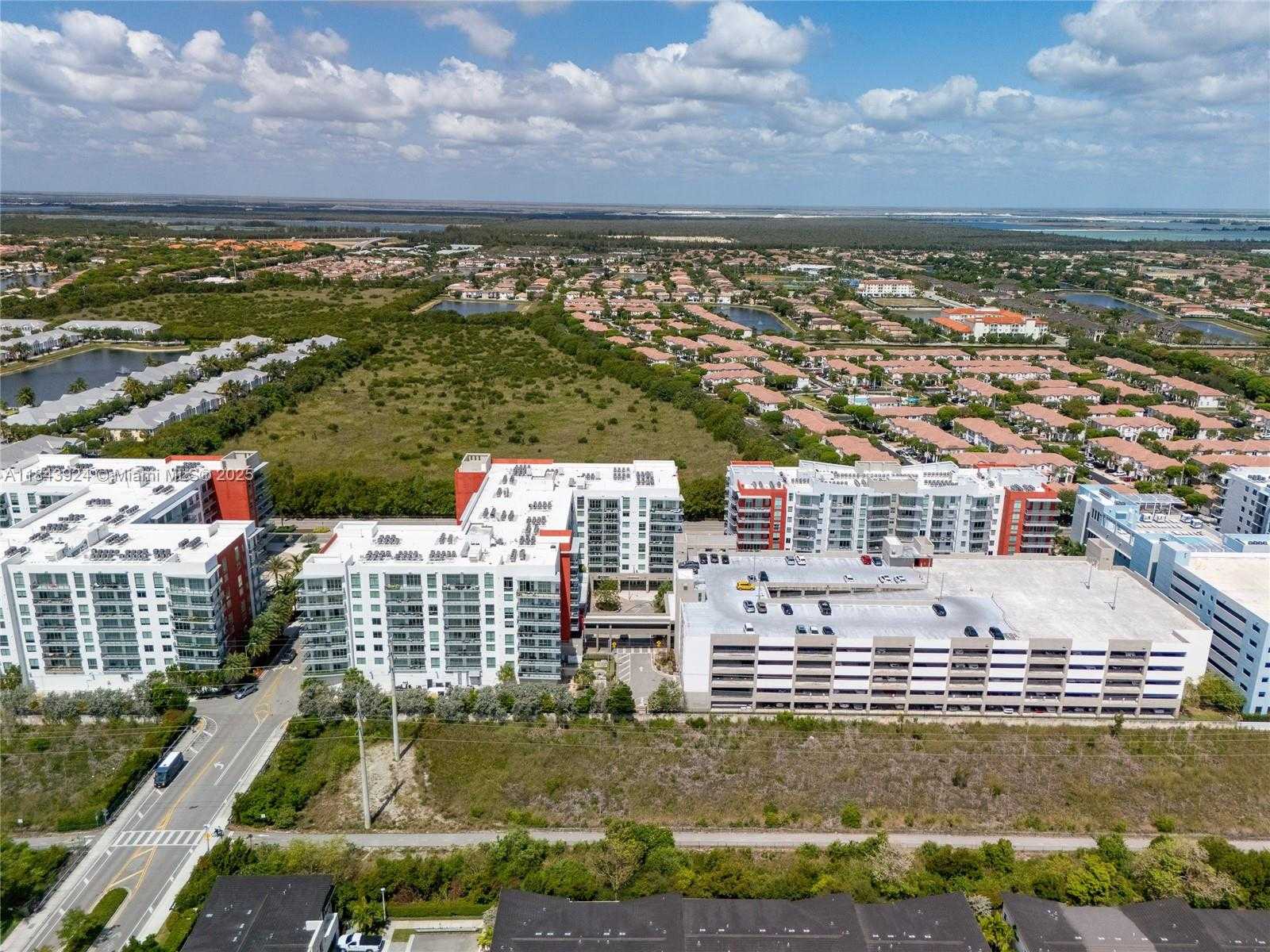 Small Image of 7825 NORTH WEST 107 #819, Doral Number 4