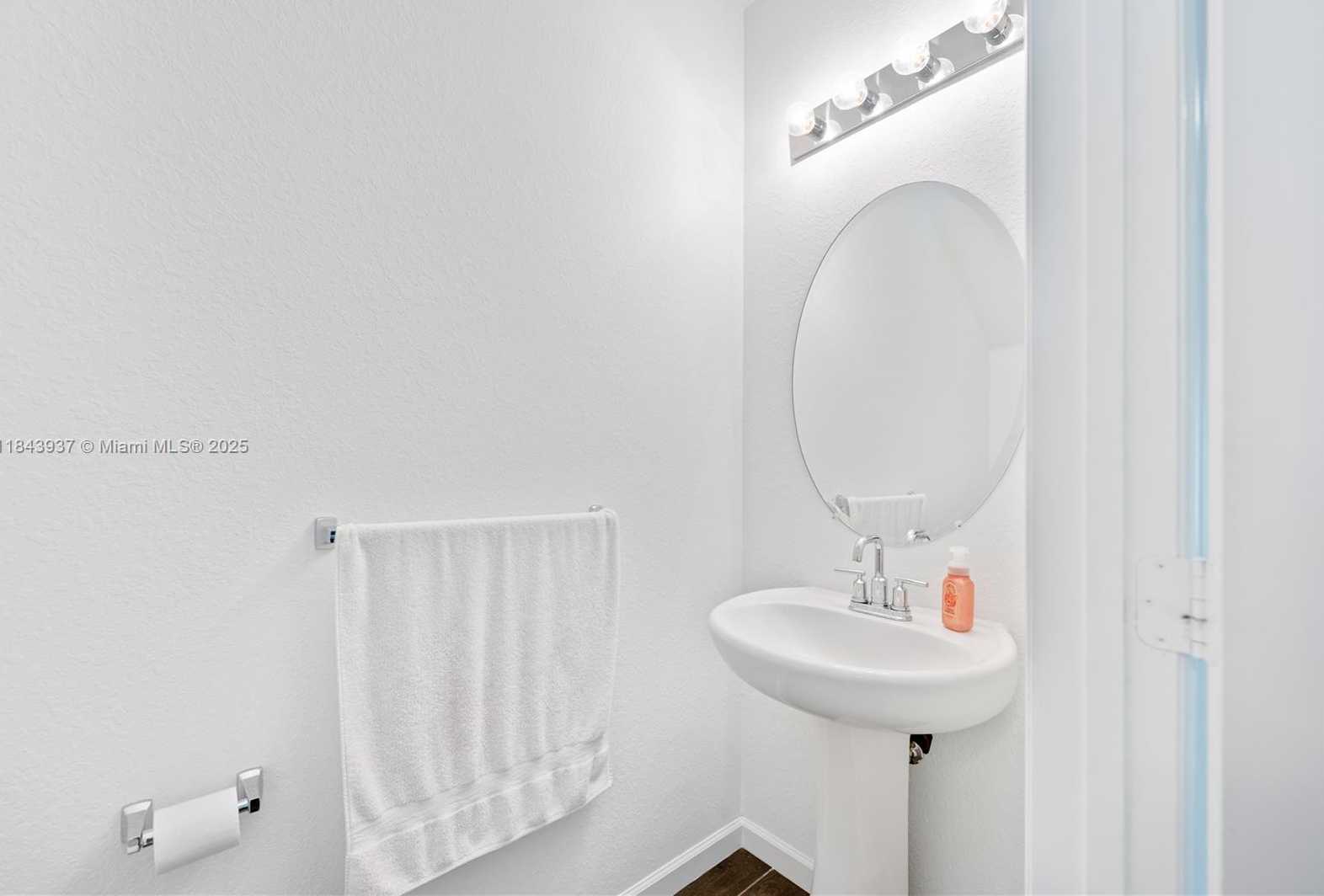 Small Image of 1106 NORTH WEST 40TH TER, Lauderhill Number 7