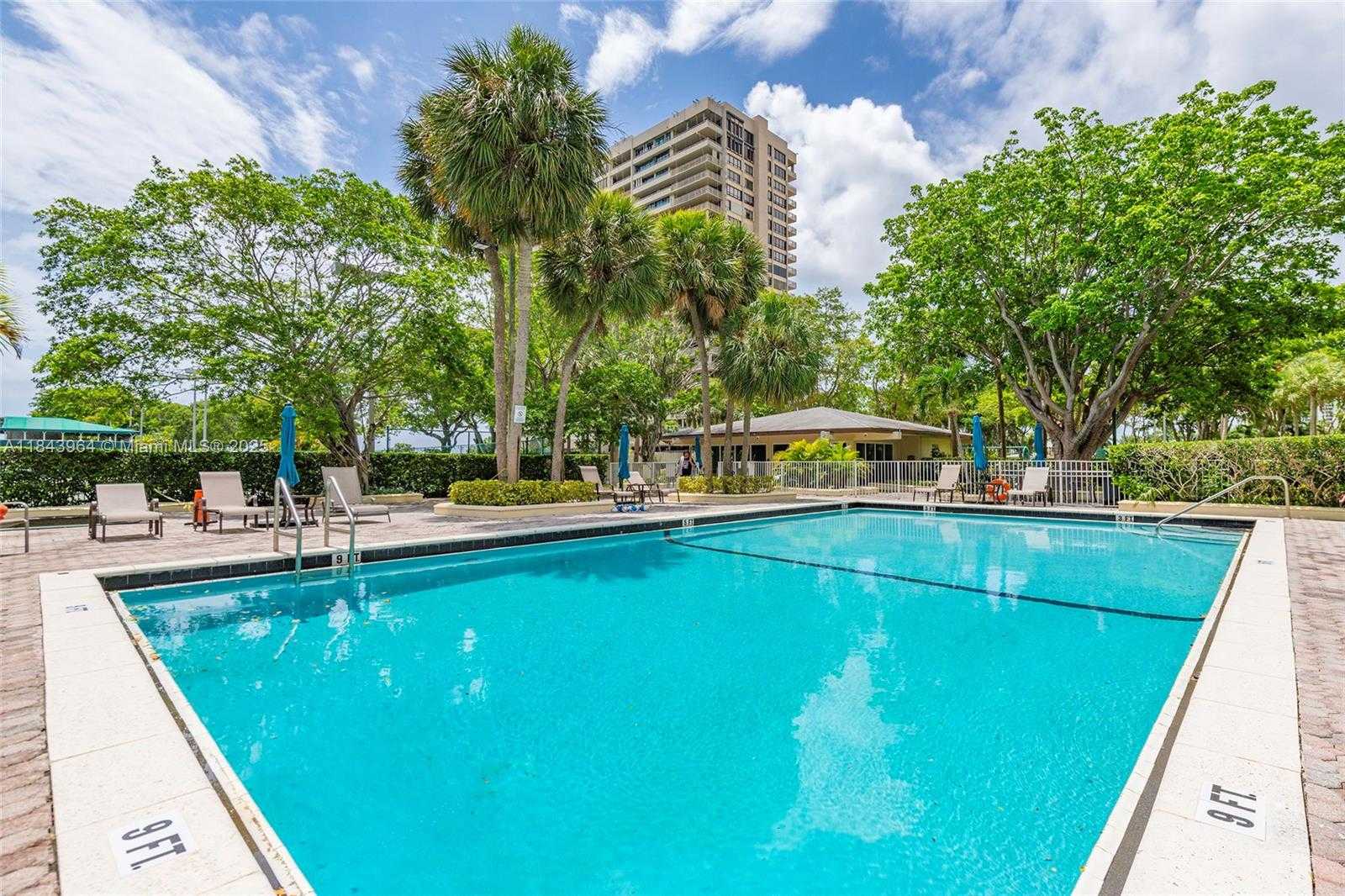 Small Image of 11113 BISCAYNE BLVD #1554, Miami Number 26