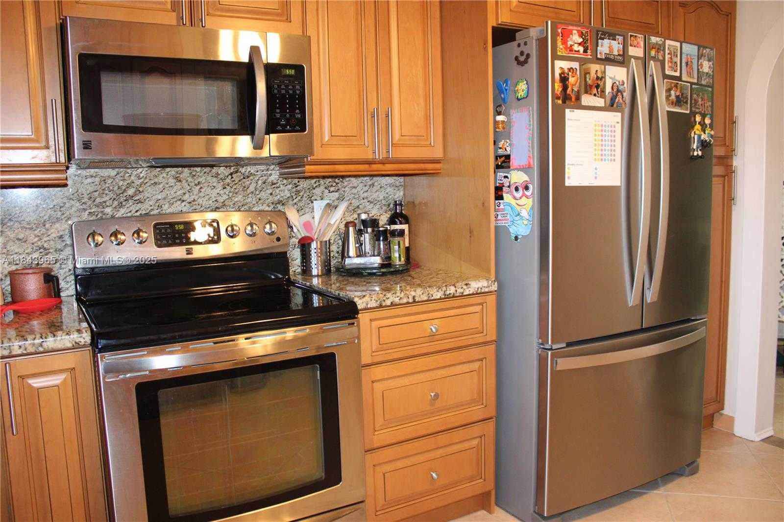 Small Image of 16051 BLATT BLVD #106, Weston Number 10