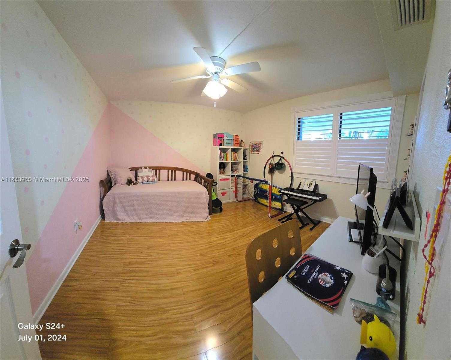 Small Image of 16051 BLATT BLVD #106, Weston Number 19