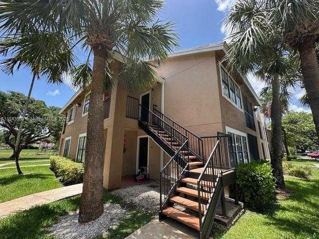 Small Image of 15590 SOUTH WEST 106TH LN #1102, Miami Number 2