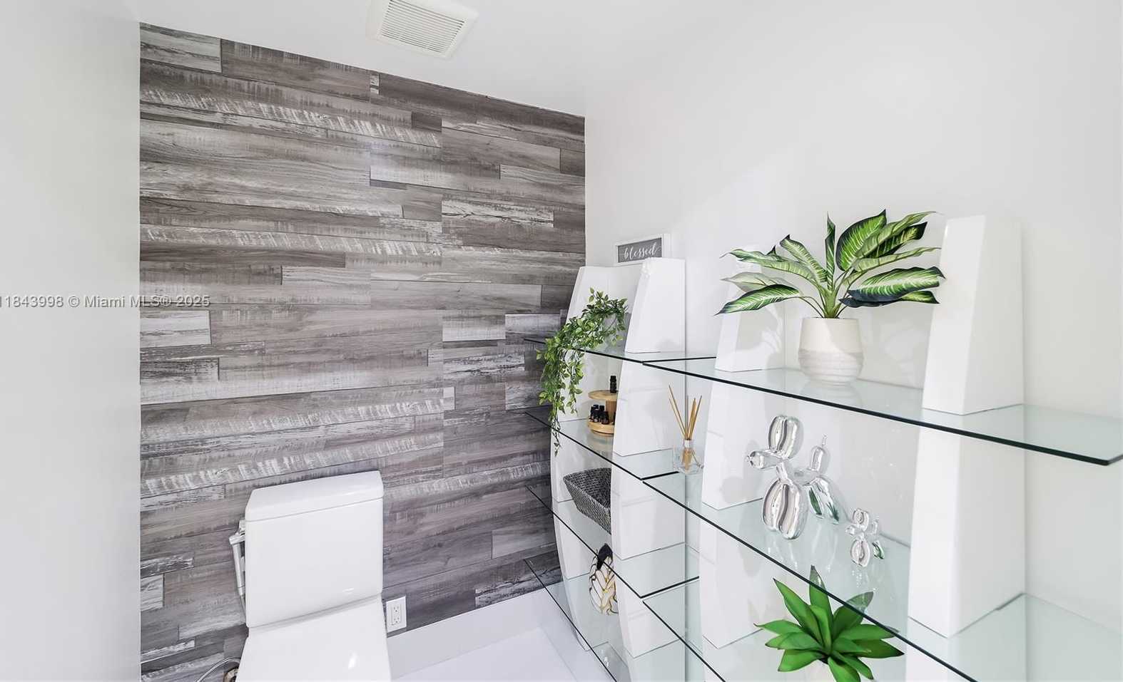 Small Image of 300 SUNNY ISLES BLVD #4-2203, Sunny Isles Beach Number 40