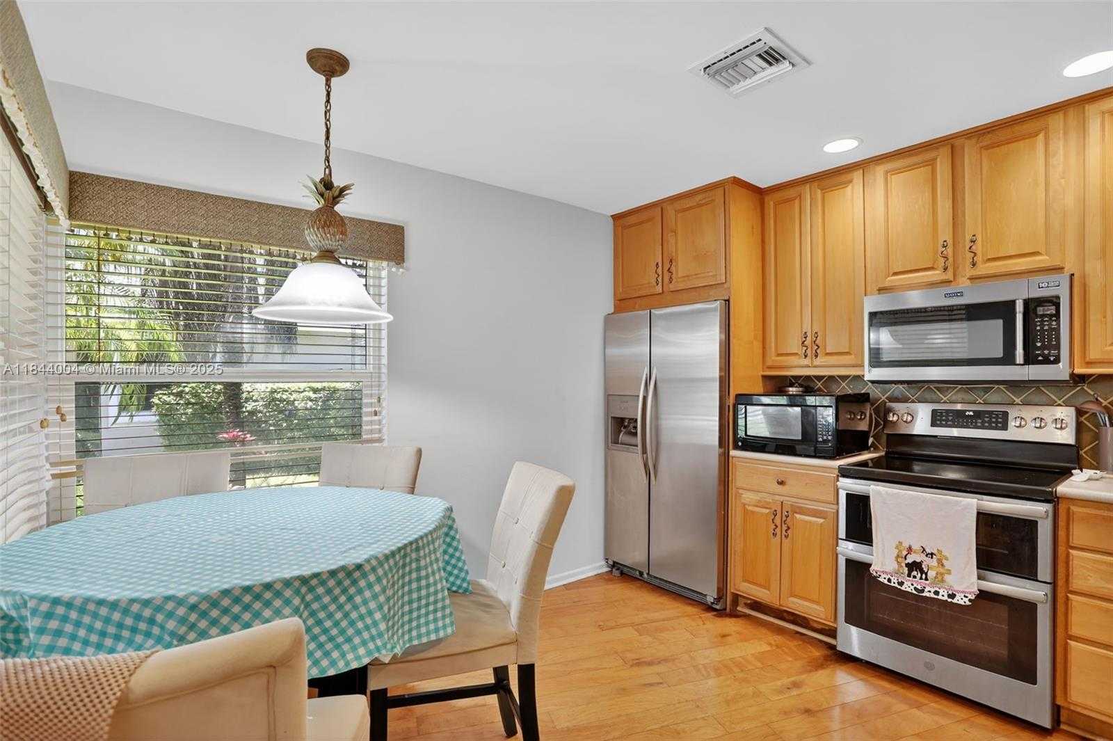 Small Image of 1245 NORTH WEST 52ND WAY, Deerfield Beach Number 13