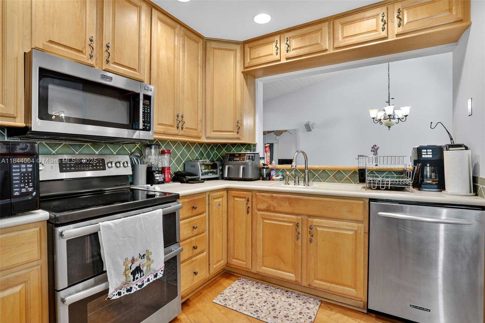 Small Image of 1245 NORTH WEST 52ND WAY, Deerfield Beach Number 15