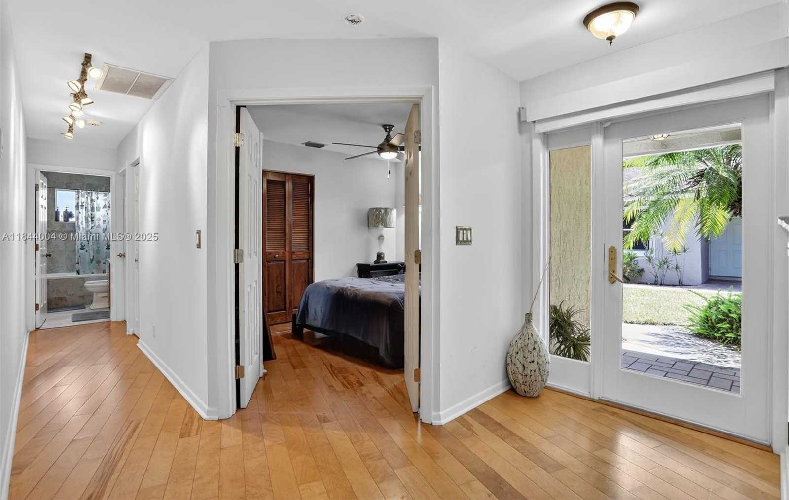 Small Image of 1245 NORTH WEST 52ND WAY, Deerfield Beach Number 5