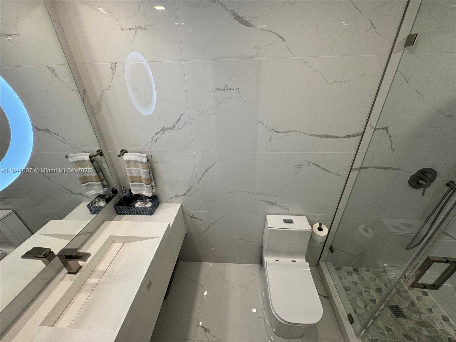 Small Image of 325 POINCIANA DR #905, Sunny Isles Beach Number 49