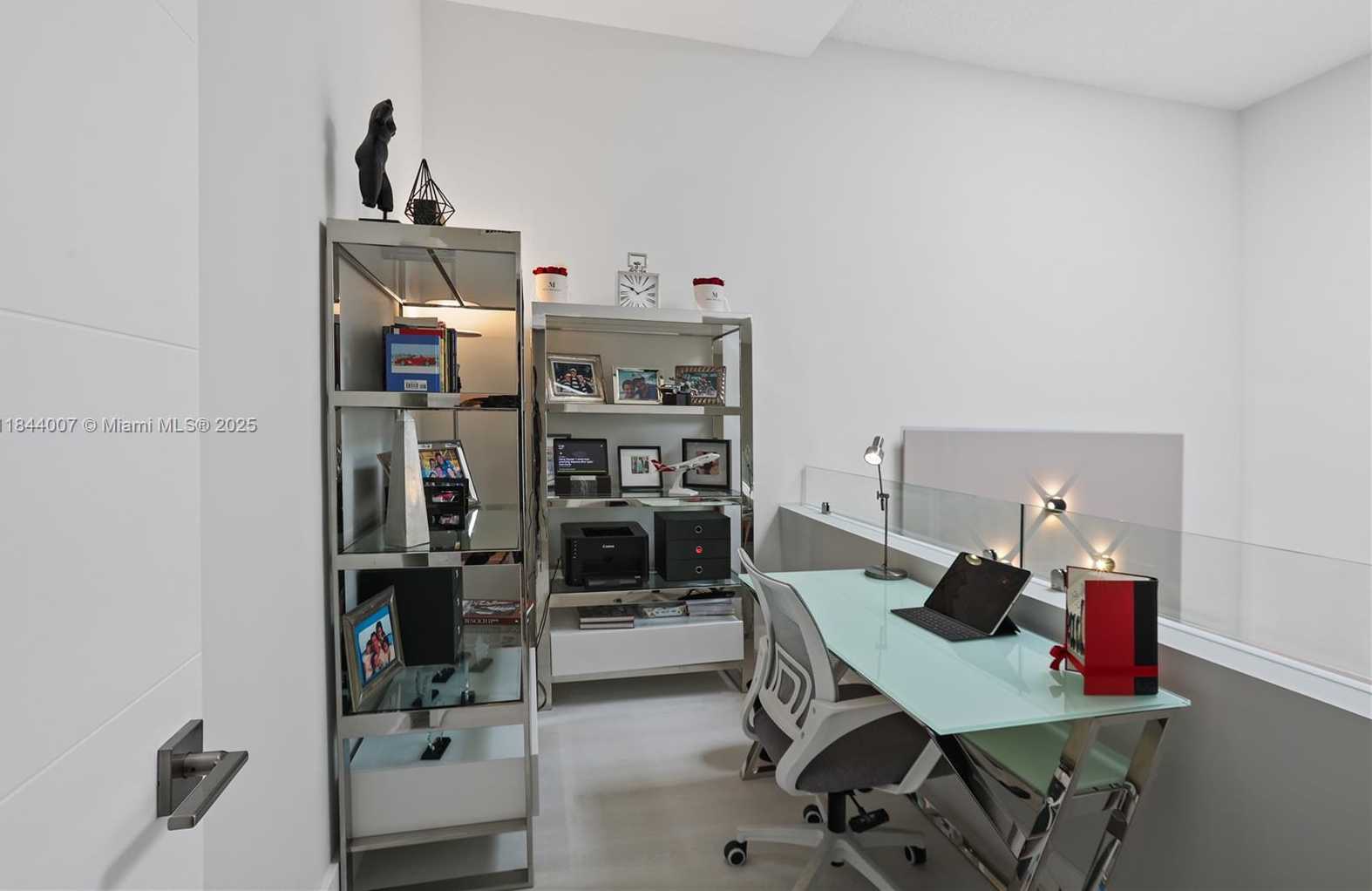 Small Image of 325 POINCIANA DR #905, Sunny Isles Beach Number 50