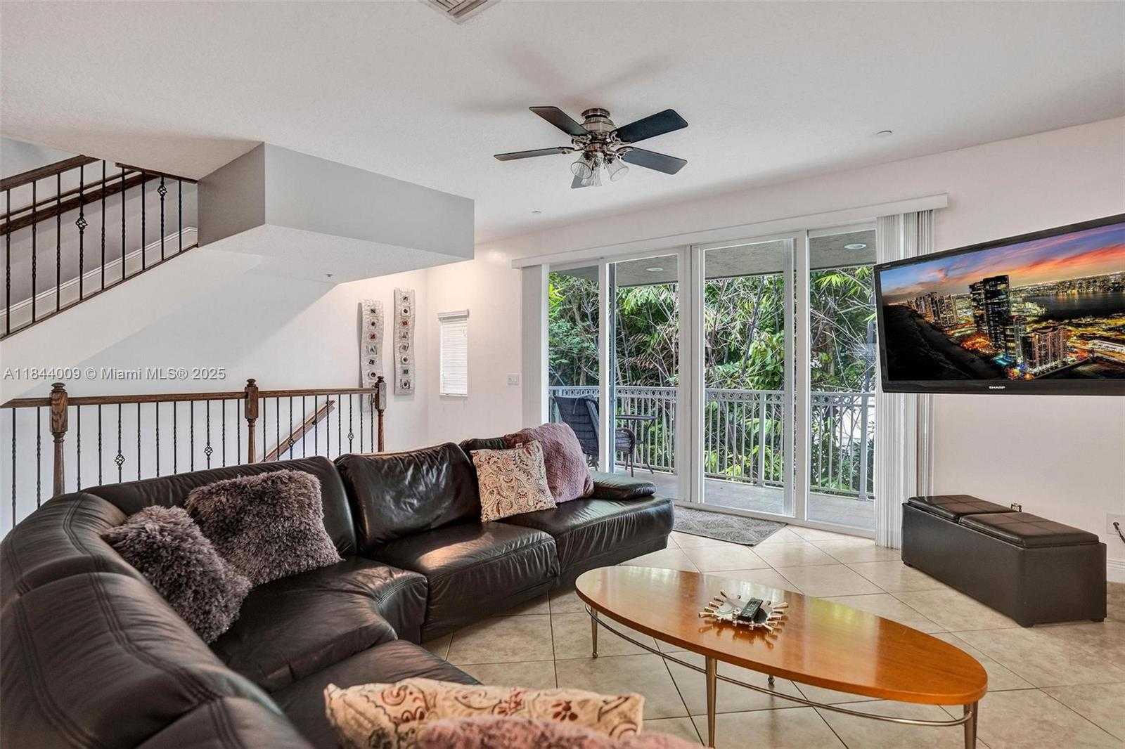 Small Image of 417 SOUTH EAST 13TH ST, Fort Lauderdale Number 11
