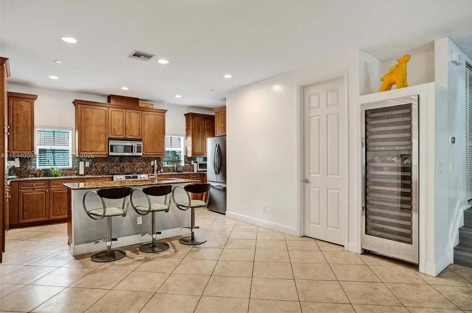 Small Image of 417 SOUTH EAST 13TH ST, Fort Lauderdale Number 18