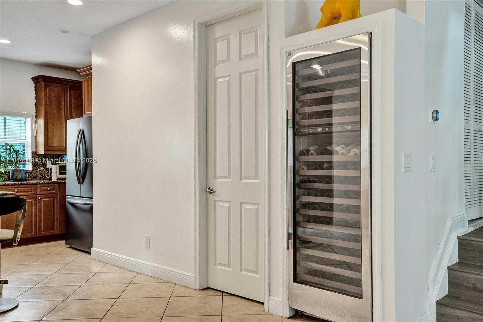 Small Image of 417 SOUTH EAST 13TH ST, Fort Lauderdale Number 19