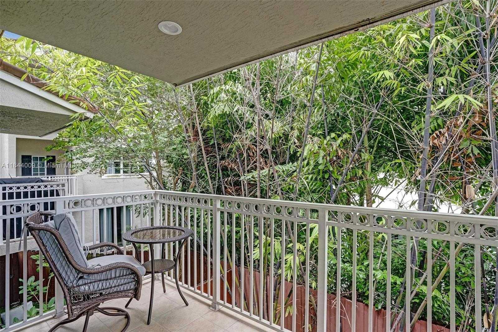 Small Image of 417 SOUTH EAST 13TH ST, Fort Lauderdale Number 34