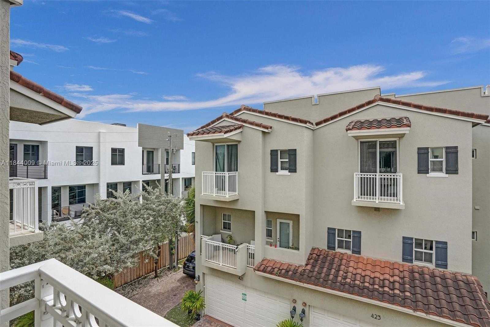 Small Image of 417 SOUTH EAST 13TH ST, Fort Lauderdale Number 51