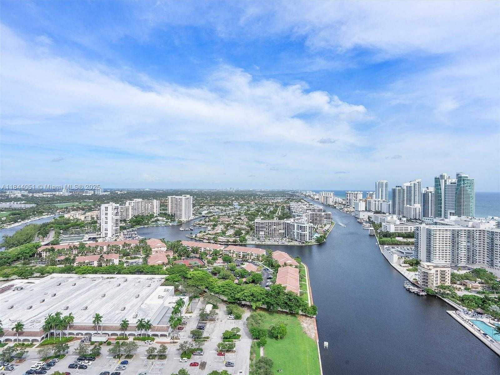 Small Image of 2602 EAST HALLANDALE BEACH BLVD #R906, Hallandale Beach Number 2