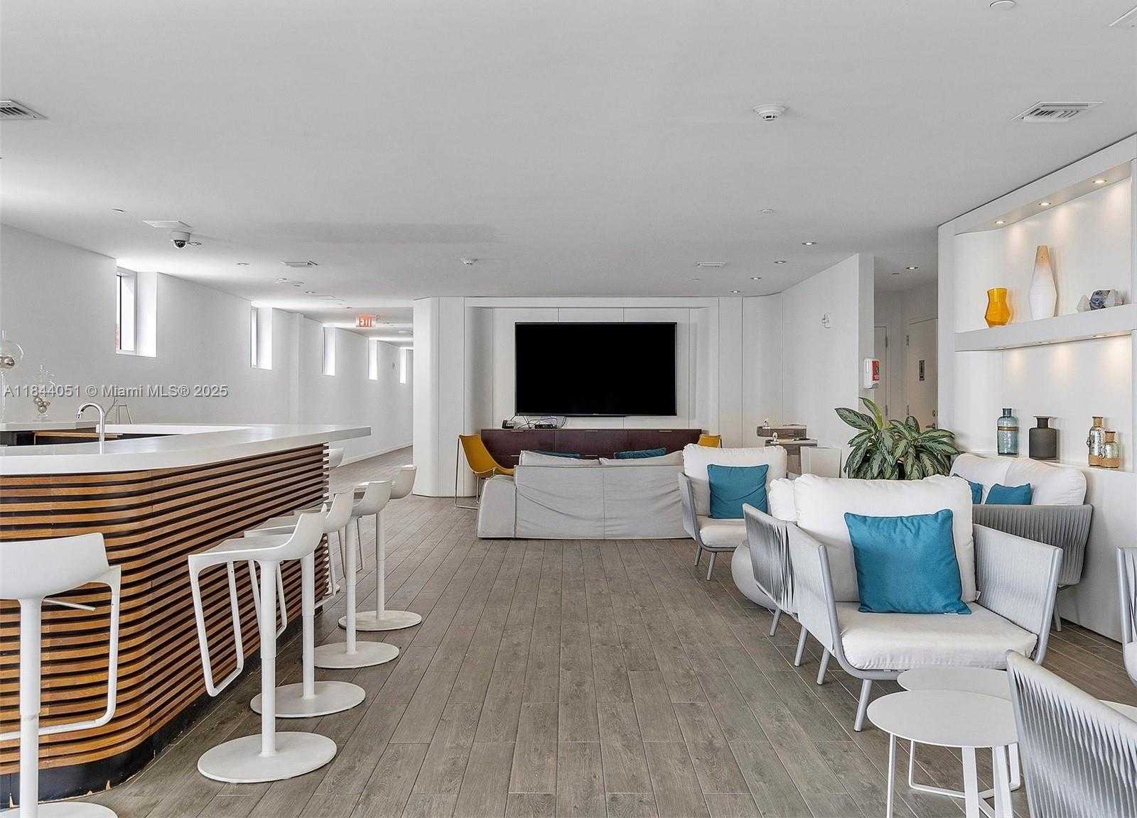 Small Image of 2602 EAST HALLANDALE BEACH BLVD #R906, Hallandale Beach Number 26