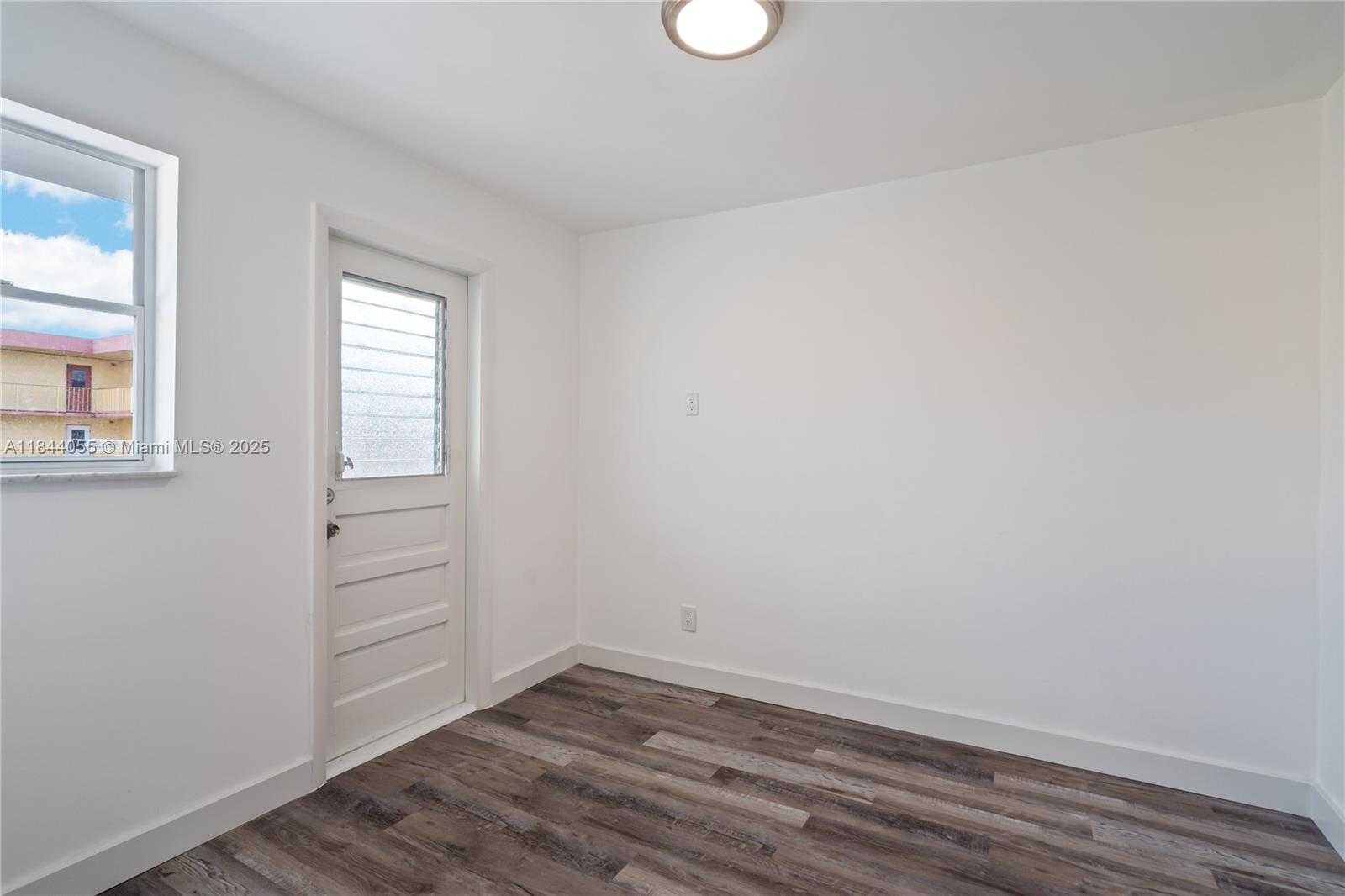 Small Image of 445 NORTH EAST 195TH ST #330, Miami Number 12