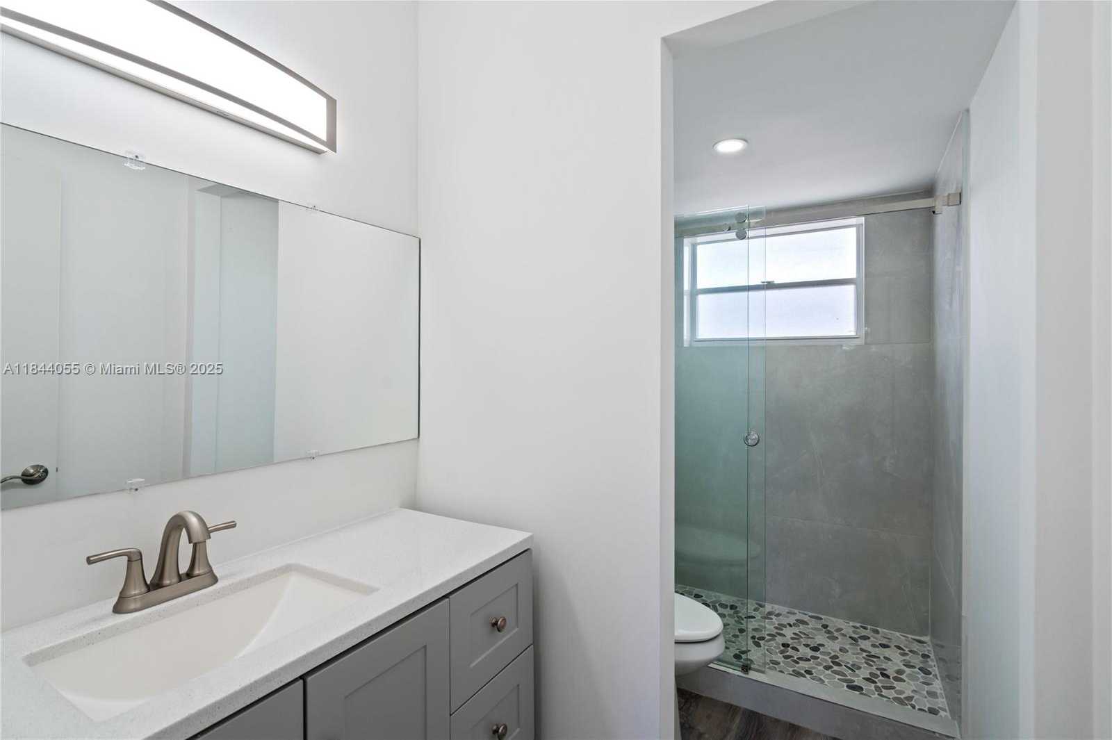 Small Image of 445 NORTH EAST 195TH ST #330, Miami Number 18