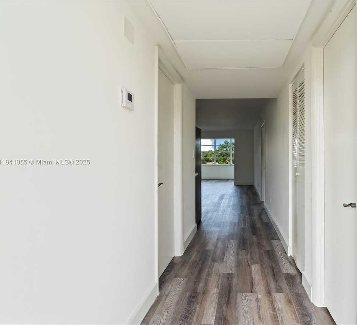 Small Image of 445 NORTH EAST 195TH ST #330, Miami Number 2