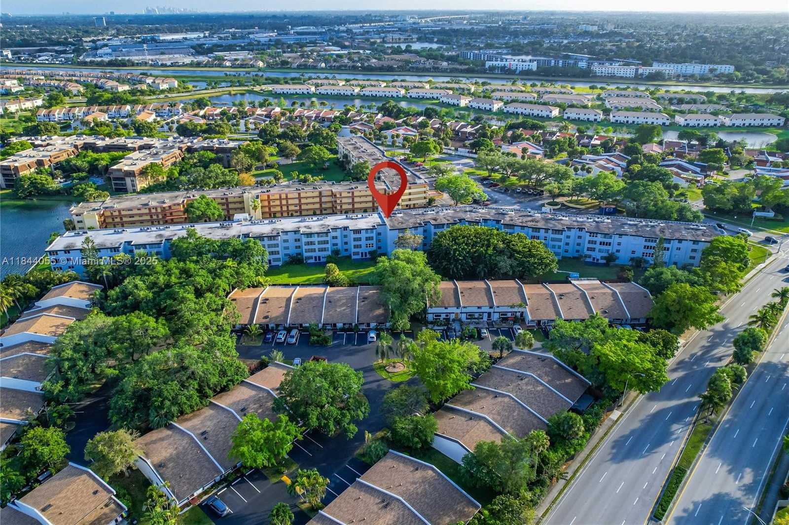 Small Image of 445 NORTH EAST 195TH ST #330, Miami Number 22