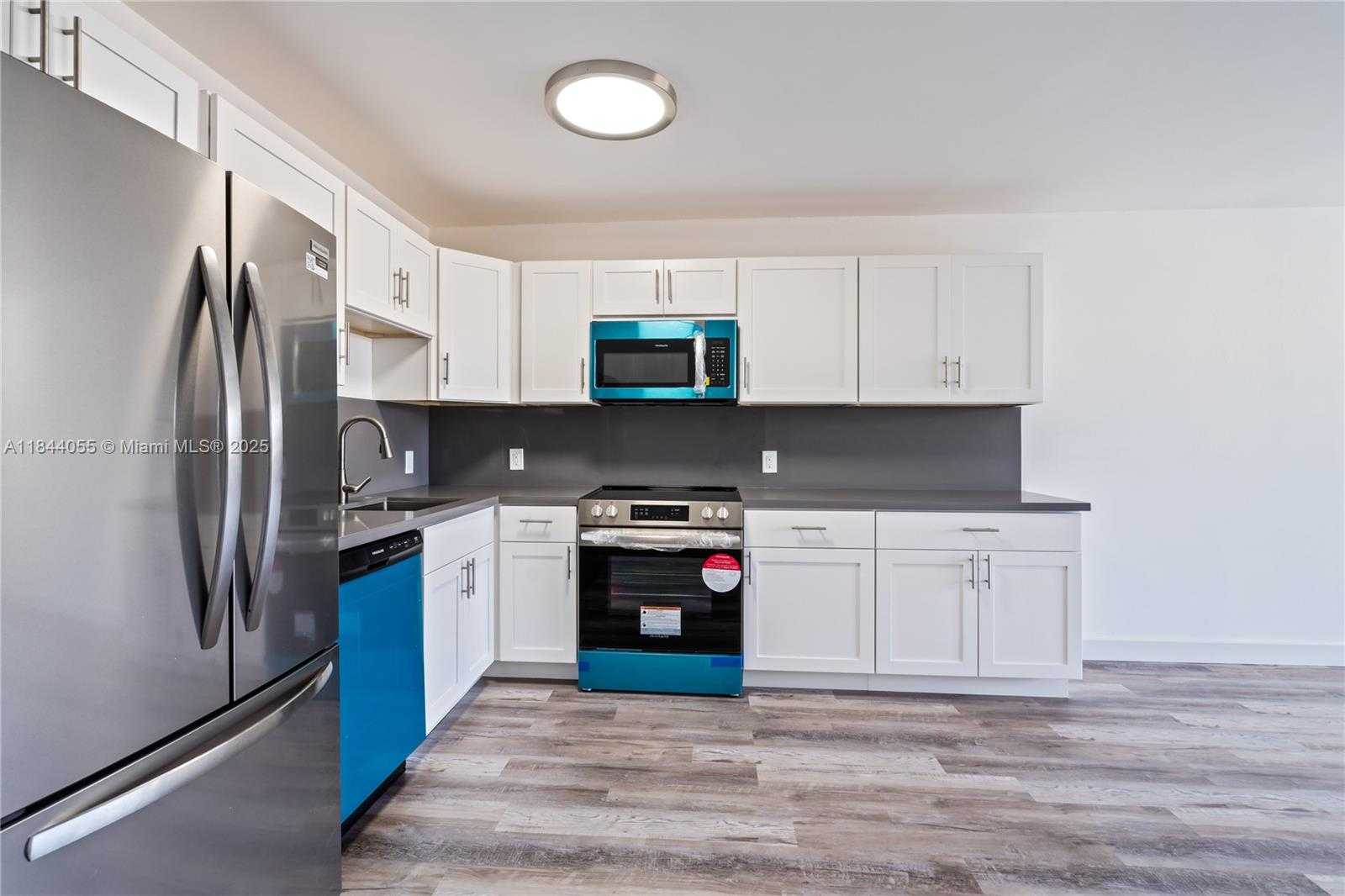 Small Image of 445 NORTH EAST 195TH ST #330, Miami Number 7
