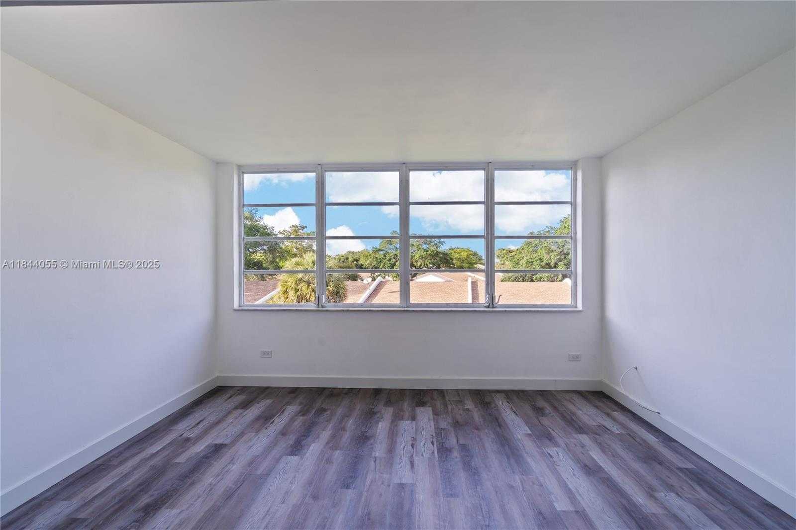 Small Image of 445 NORTH EAST 195TH ST #330, Miami Number 9