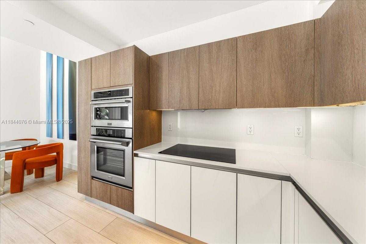 Small Image of 455 NORTH EAST 39TH ST #302, Miami Number 11