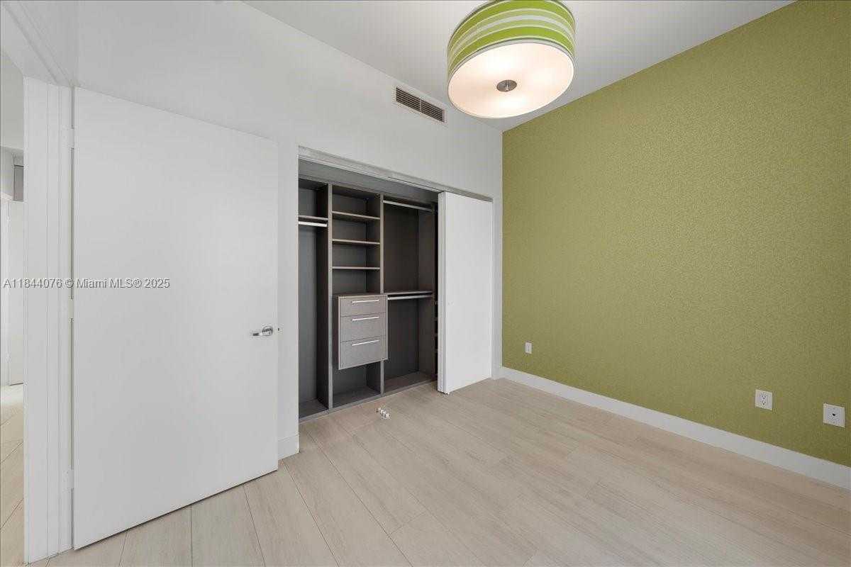 Small Image of 455 NORTH EAST 39TH ST #302, Miami Number 28