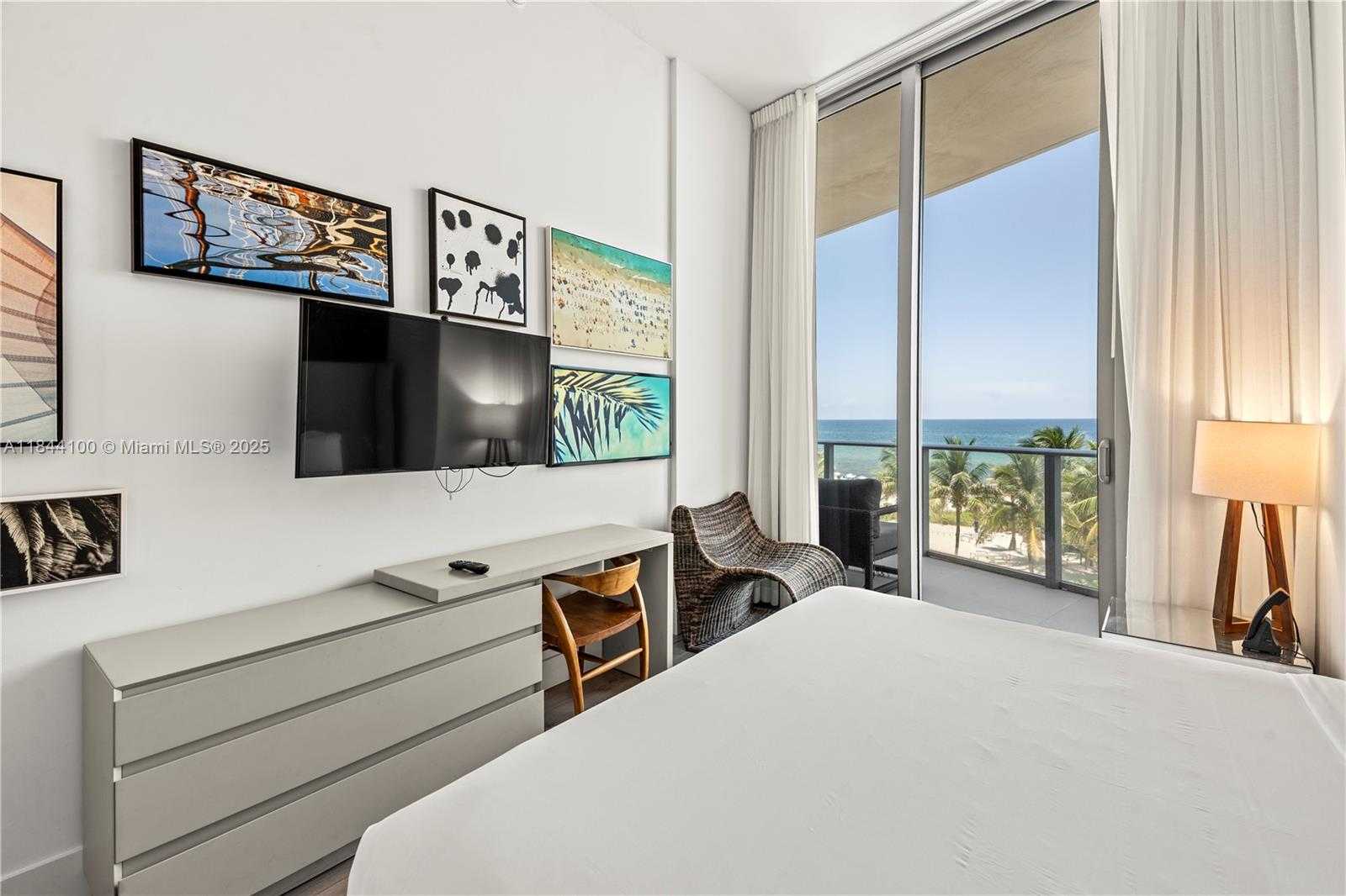Small Image of 4111 SOUTH OCEAN DR #301, Hollywood Number 5