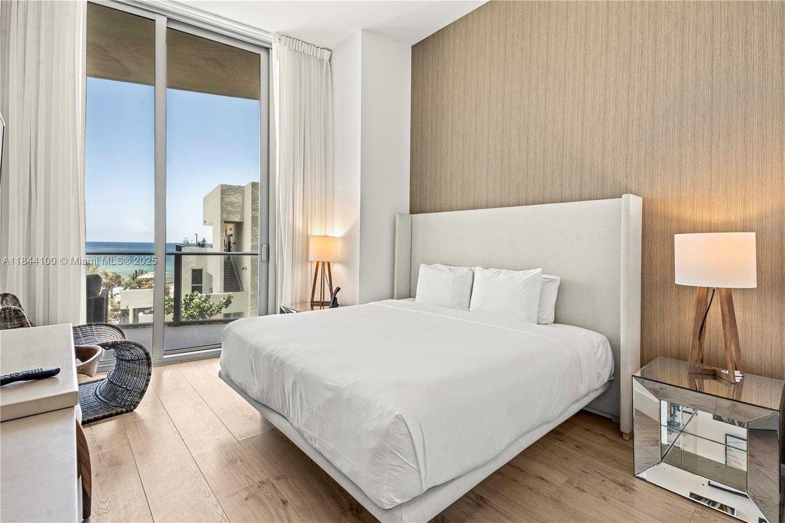 Small Image of 4111 SOUTH OCEAN DR #301, Hollywood Number 6